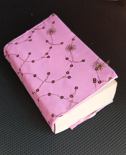 Protection pour livre adaptable